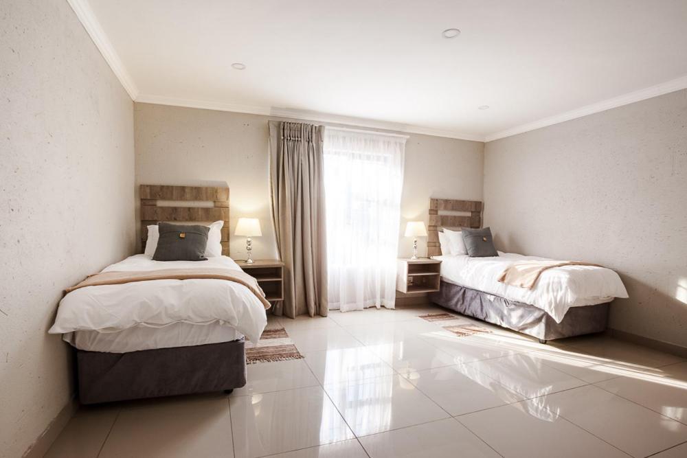 Windmills Rest Hotel Pretoria-Noord Buitenkant foto