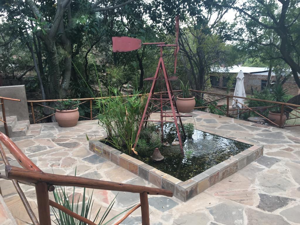 Windmills Rest Hotel Pretoria-Noord Buitenkant foto